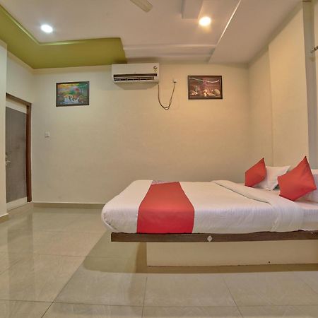 Oyo 35538 Hotel Risha Chandrapur Eksteriør billede