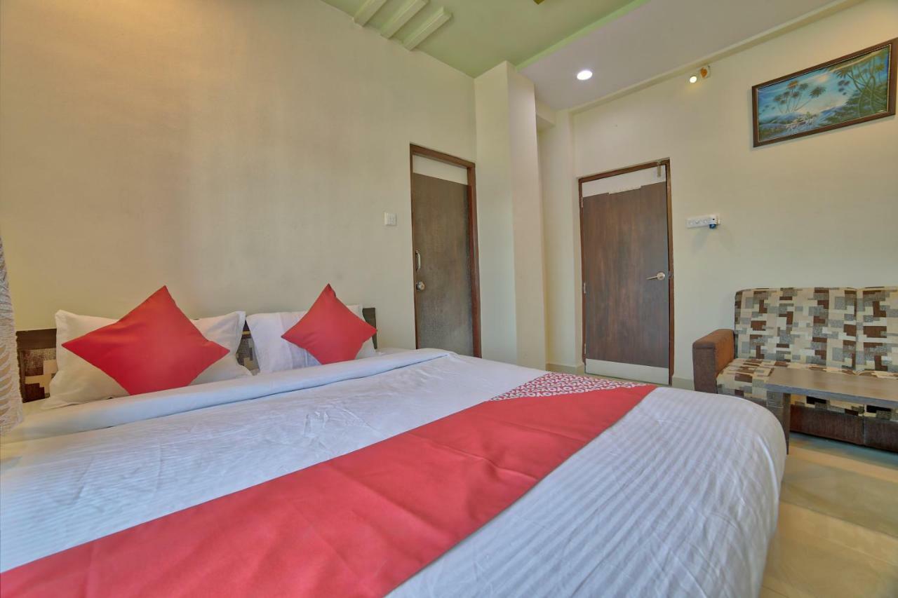 Oyo 35538 Hotel Risha Chandrapur Eksteriør billede