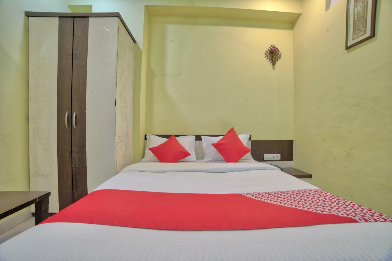 Oyo 35538 Hotel Risha Chandrapur Eksteriør billede
